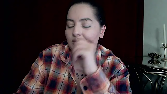 BustyAllyy's cam snapshot