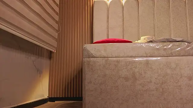 _Mia_Evans_1 live sex cam