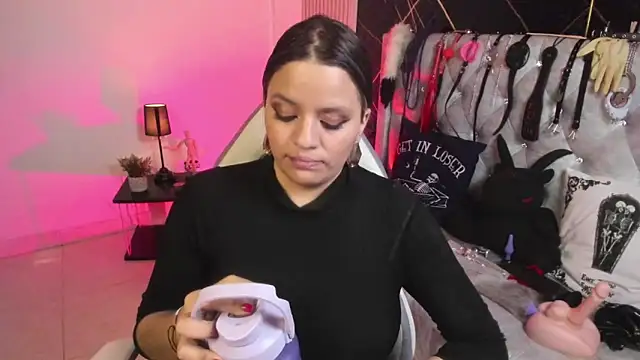 victoria__floyd live sex cam