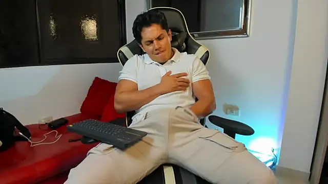 julian_wallace live sex cam