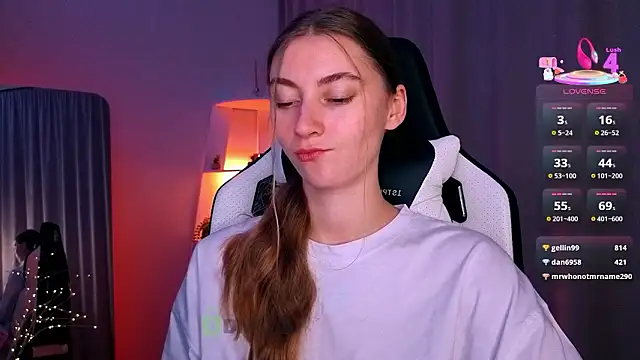 lady_curls's cam snapshot