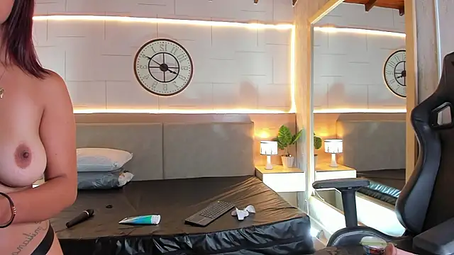 Lana_kalix's cam snapshot