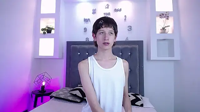 Emo_Boy_ live sex cam