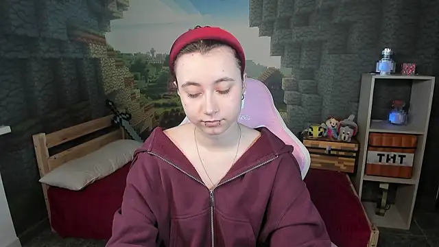 ClaraParks's cam snapshot