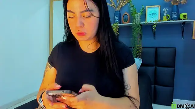 eliza_pink24's cam snapshot