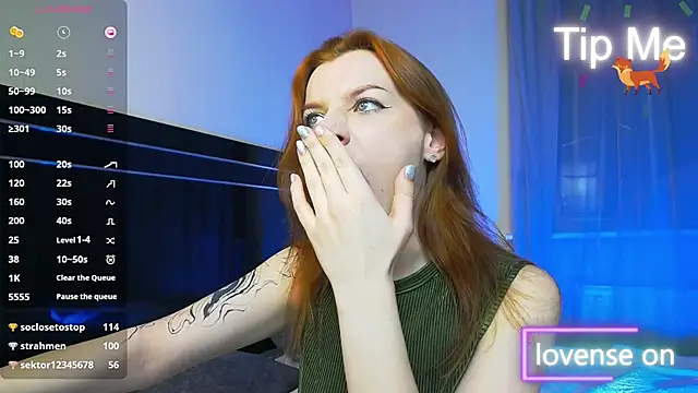 MeganNewCat's cam snapshot