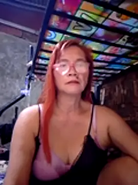 SexyHottMom's cam snapshot