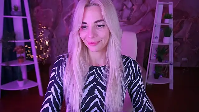 BellaRayyy's cam snapshot