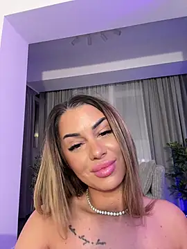 KirstieVegas live sex cam