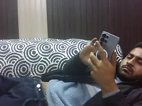 indihotguy live sex cam