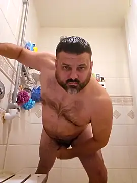 Roddog18 live sex cam