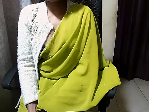 Priya-Sarma live sex cam