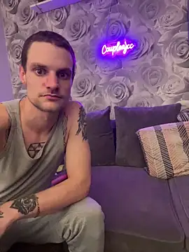 Sugarbunnyhun live sex cam