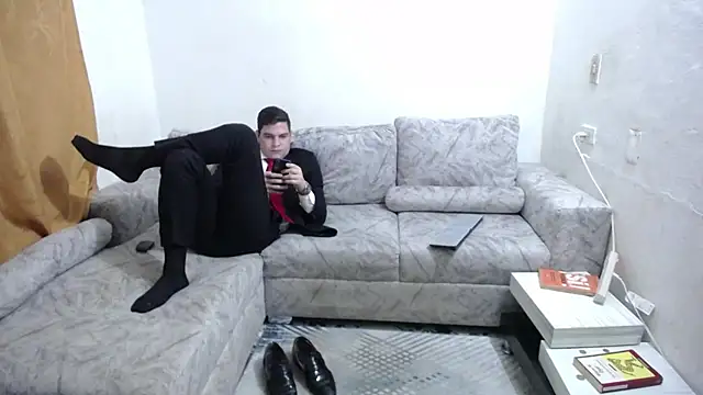 Victor_Maitland live sex cam