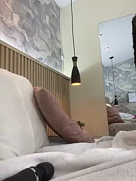 AinaraJimenez live sex cam