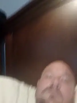 Capthookfugood's cam snapshot