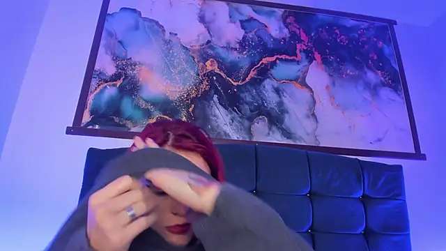 zara_rouxx's cam snapshot