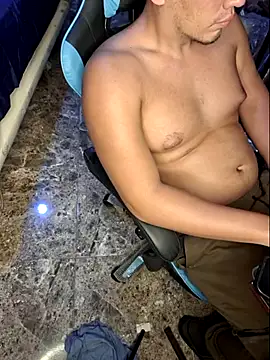 UnhorsedAssamese's cam snapshot