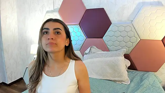 AriaRous's cam snapshot