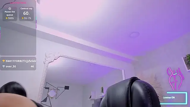 EmiliaRose_'s cam snapshot