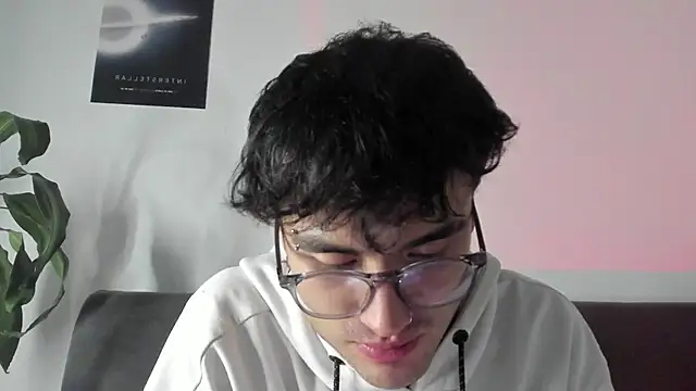 charlie_dicker's cam snapshot