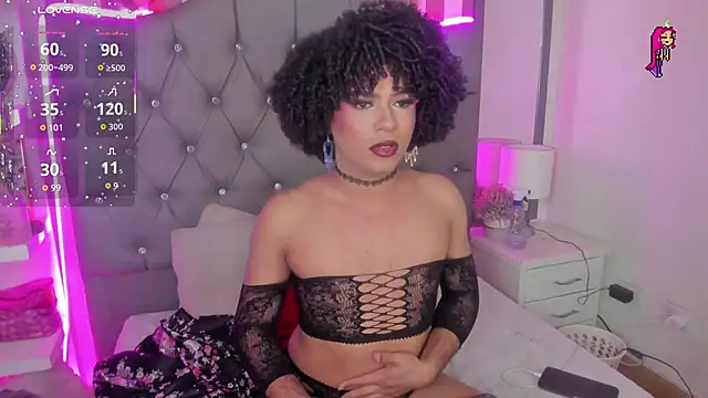 Star-Fire live sex cam