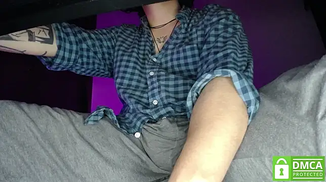 room_hot_x's cam snapshot