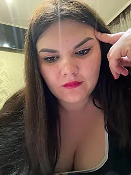 Maru_lovely992299's cam snapshot