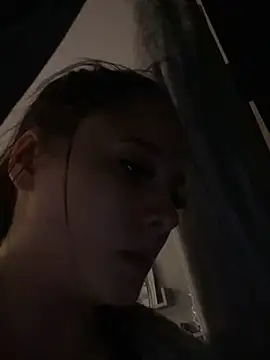 LollyLove_'s cam snapshot