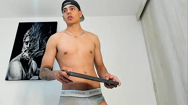 santiago_sosa24 live sex cam