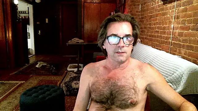 Johnny_Bottoms live sex cam