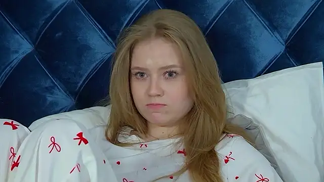 SelinSwarovski's cam snapshot