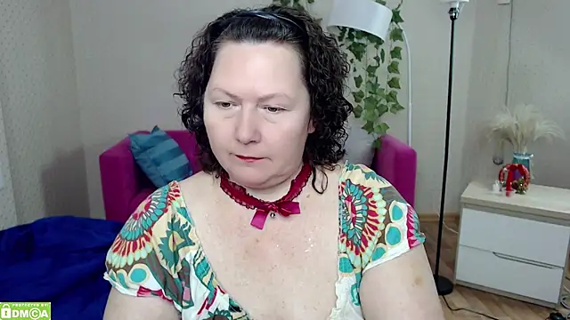 milf_hornys's cam snapshot