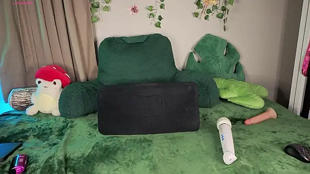 AnnaGingerDD live sex cam