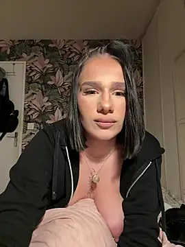 leannabbyy's cam snapshot