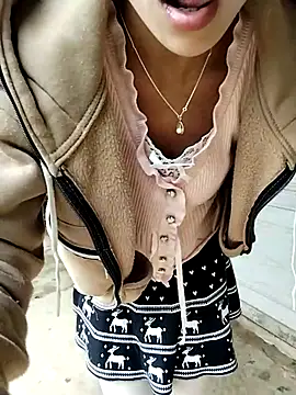 iam-eli's cam snapshot