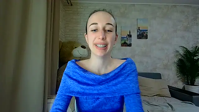 Anika_bloom live sex cam