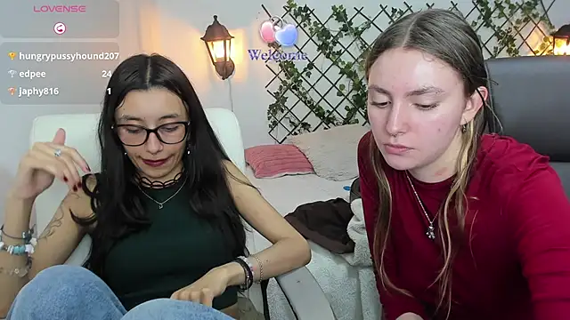 nana__rousse's cam snapshot