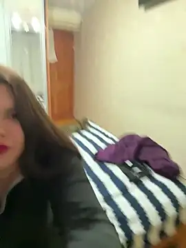 Maru_lovely992299's cam snapshot