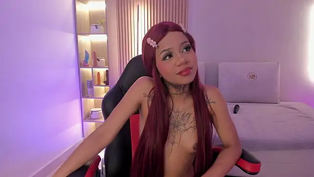 railey_rossee's cam snapshot