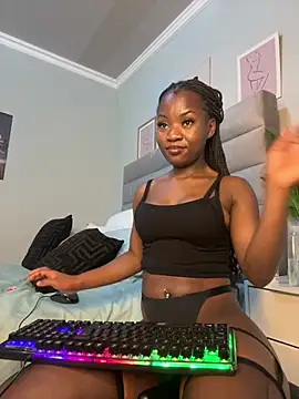 Prettybooty02's cam snapshot