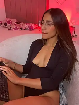 elegant__rouse's cam snapshot