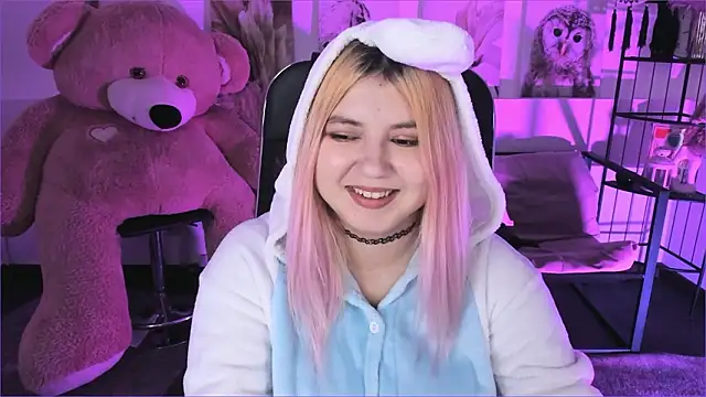 DiaAngell's cam snapshot