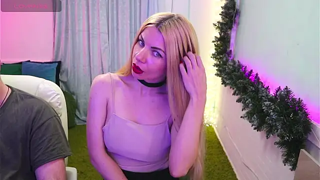 AlisaAleksandr's cam snapshot