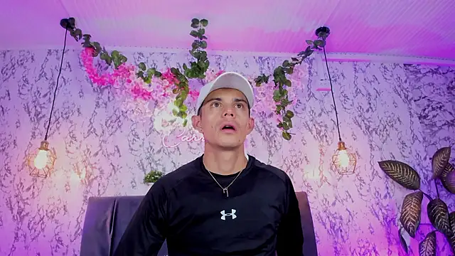 Bonny_and_carrot's cam snapshot