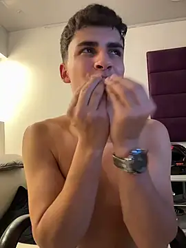 AdrianRinaldi live sex cam