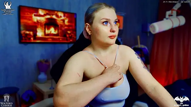 Wounded_Goddess_ live sex cam