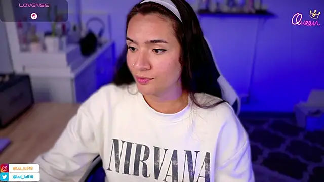 ImLui_lu's cam snapshot