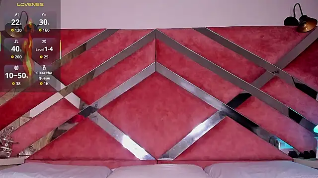 Lily_Queen30's cam snapshot