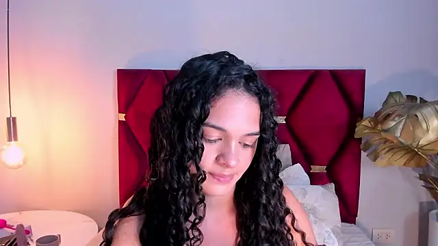 PaulinaSaint's cam snapshot